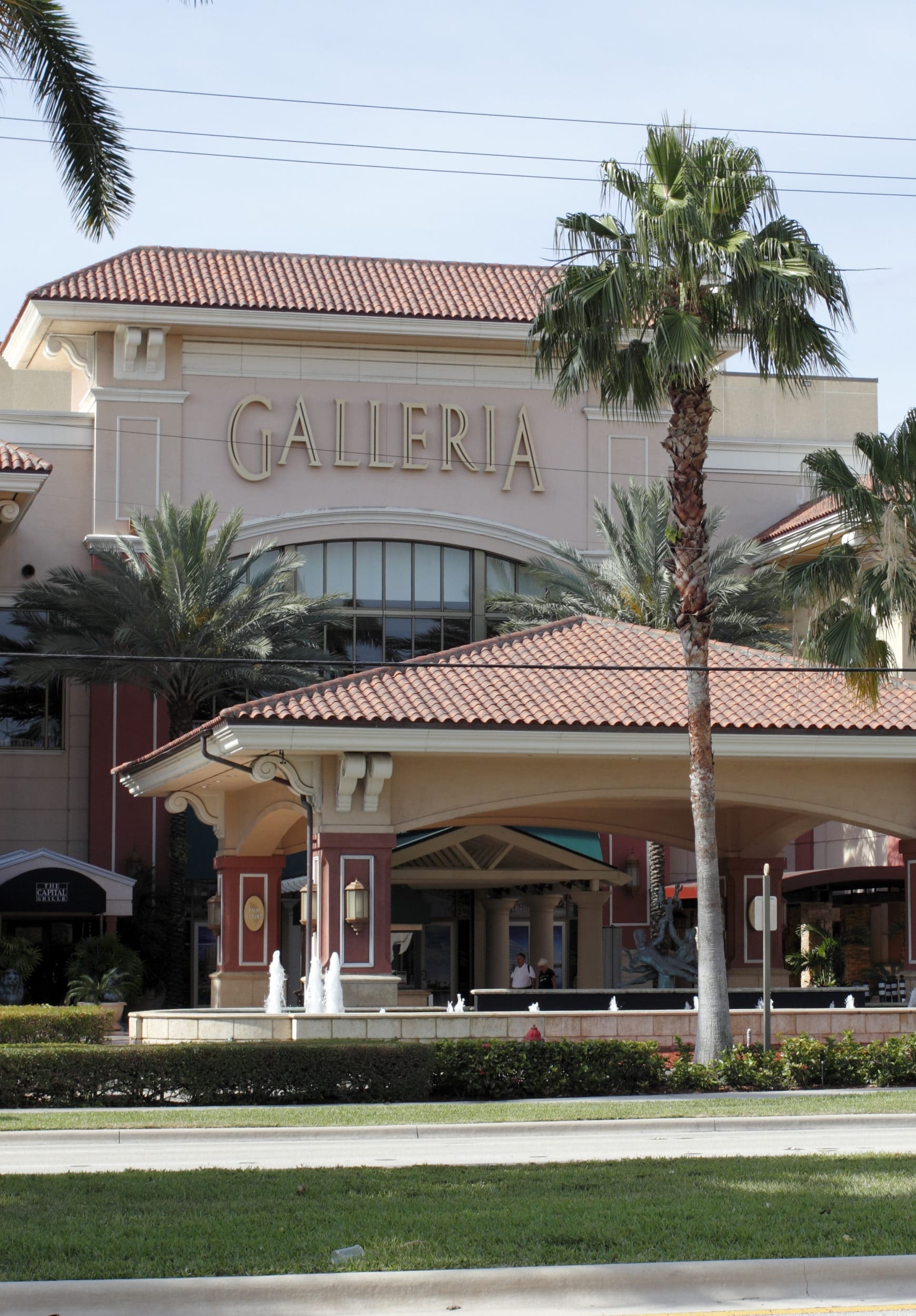 Plastic Surgeons in Fort Lauderdale, FL CRS Plastic Surgery Specialist